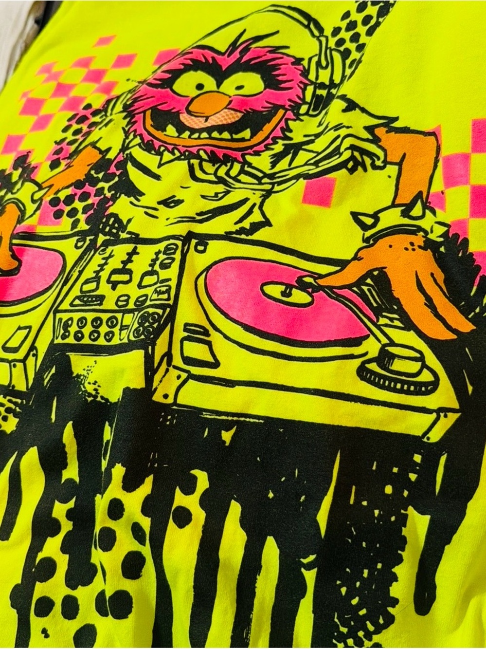 The Muppets Animal DJ Neon Yellow Graphic Tee 2009 Y2K